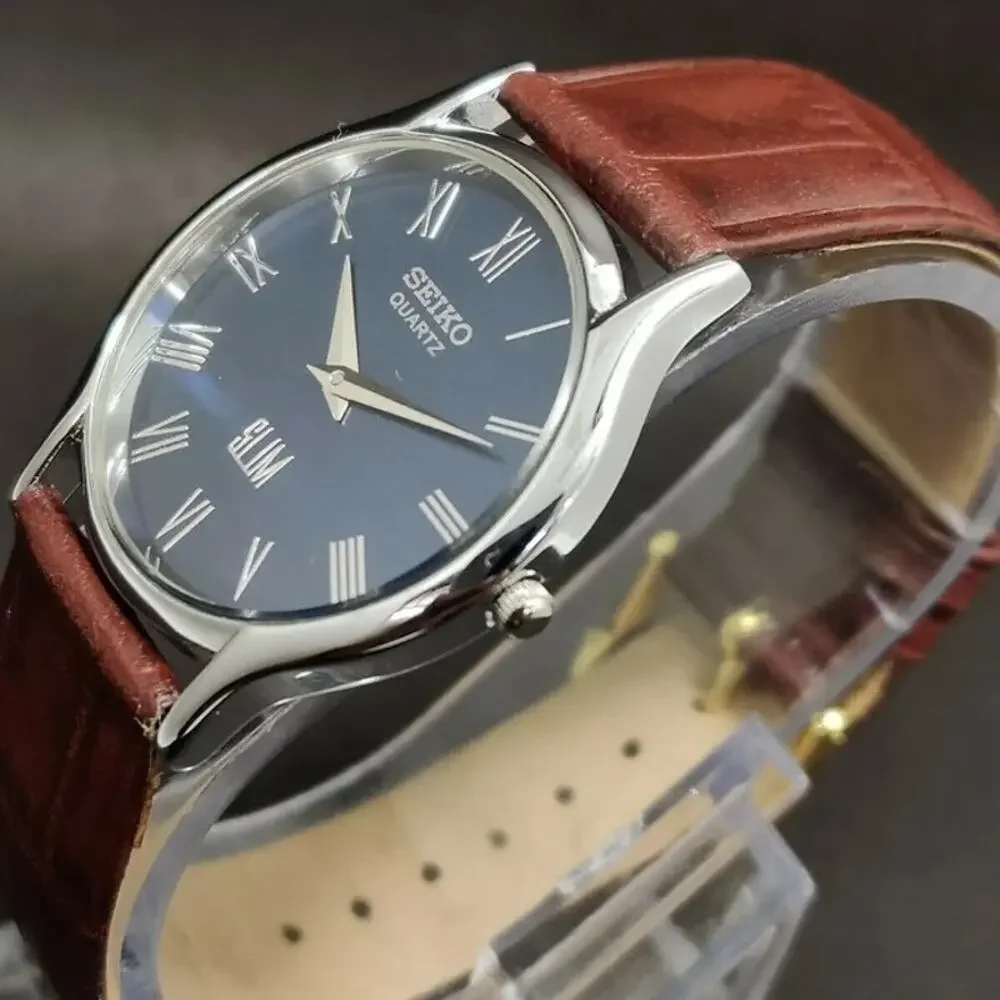 Vintage Style Seiko Quartz Mens Silver Watch & Blue accents W/ Leather Strap